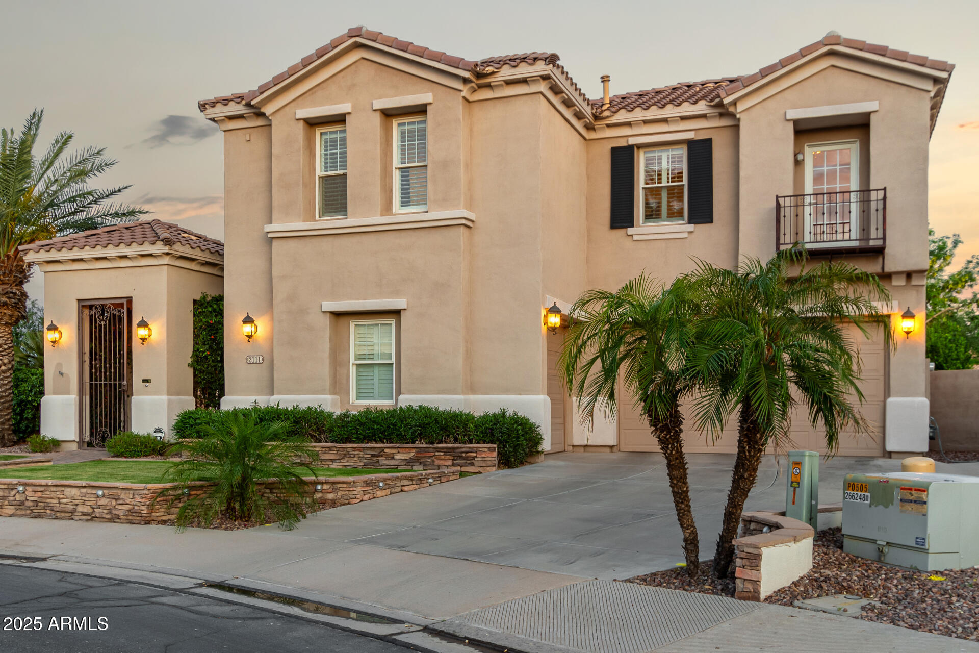 2111 E AZALEA Drive