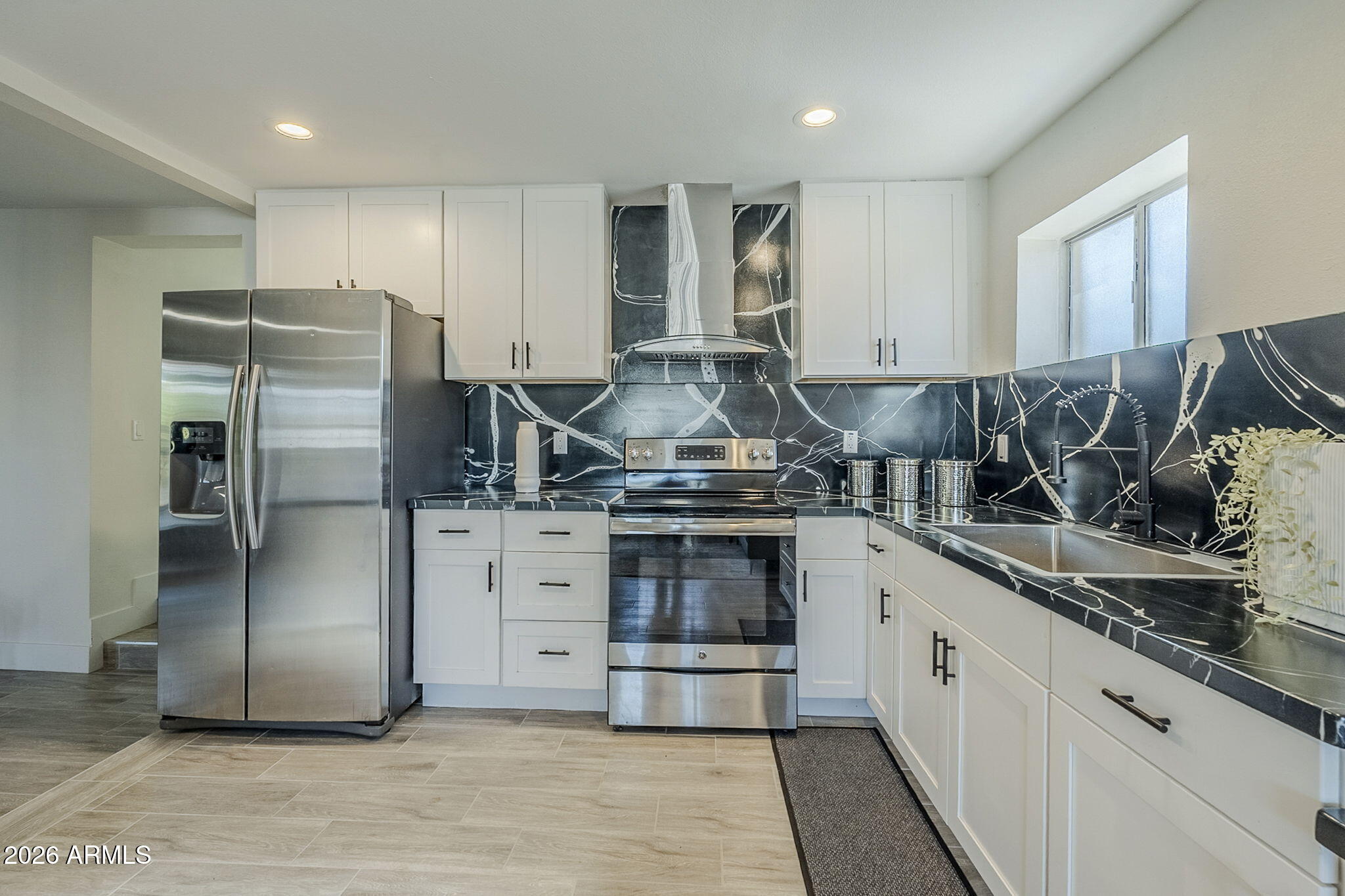 8644 W MOUNTAIN VIEW Road