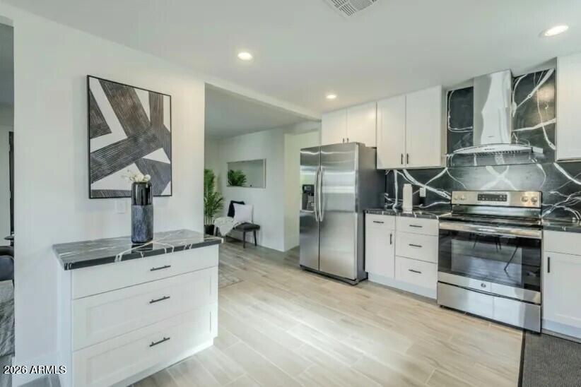 8644 W MOUNTAIN VIEW Road