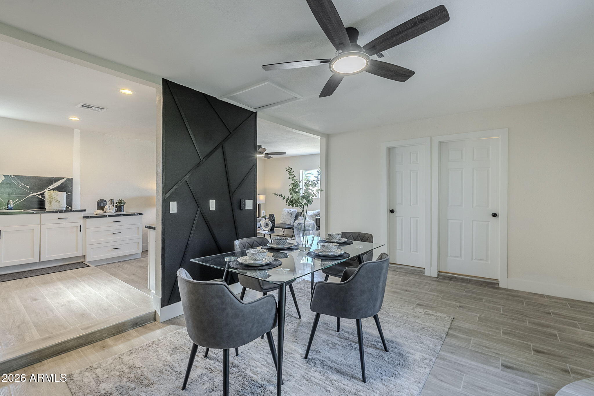 8644 W MOUNTAIN VIEW Road