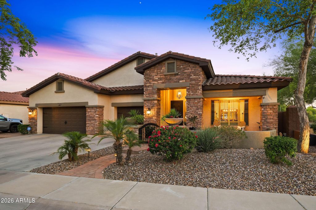 Photo of 27106 N 23rd Drive, Phoenix, AZ 85085 (MLS # 7031836)
