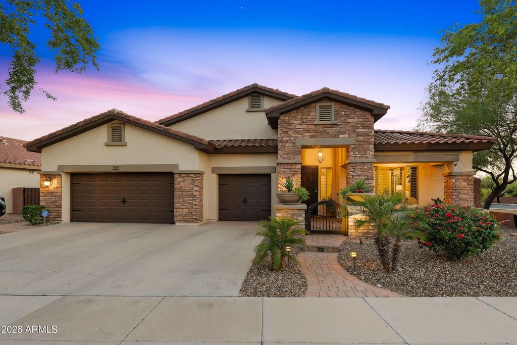 Photo of 27106 N 23rd Drive, Phoenix, AZ 85085 (MLS # 7031836)
