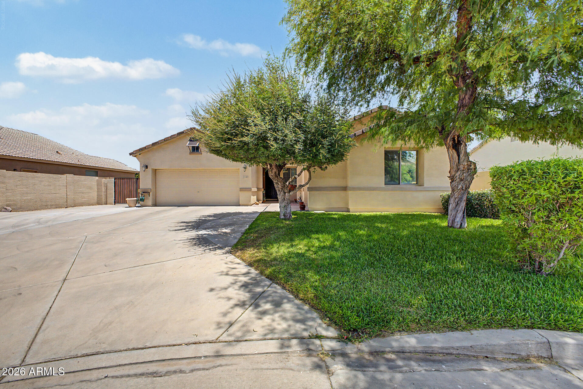 1300 E BOSI Court