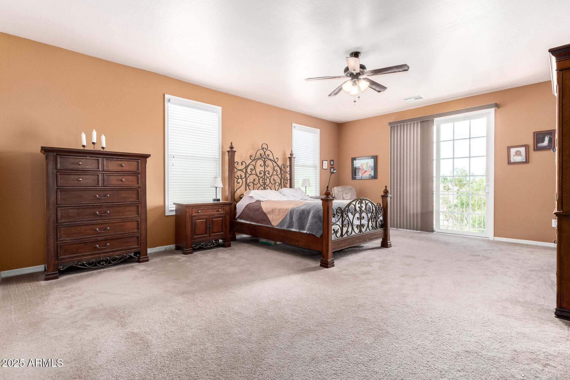 4125 W LYDIA Lane
