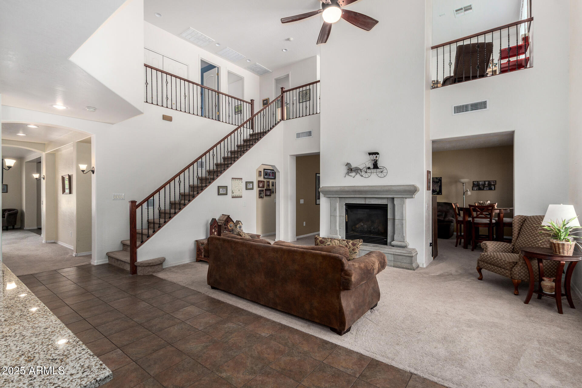 4125 W LYDIA Lane