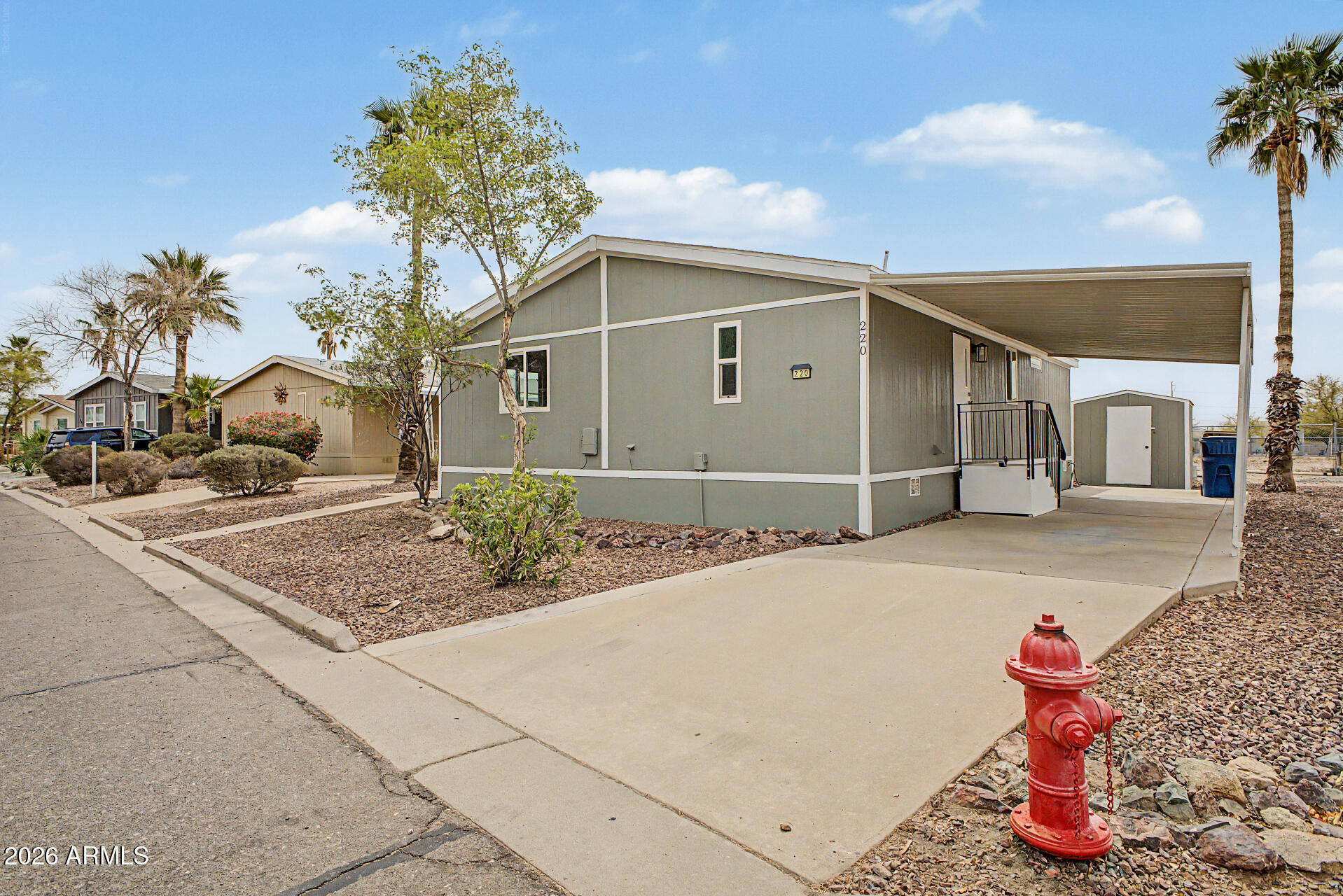 2000 S APACHE Road 220