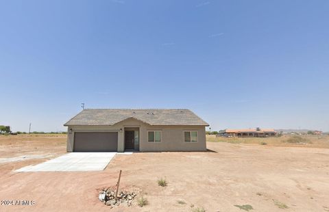 A home in Eloy