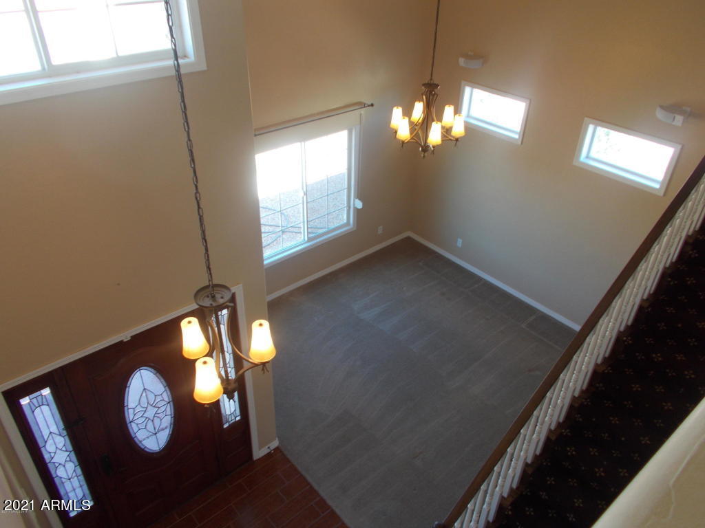 CANYON DE FLORES PHASE 2E - Residential Lease