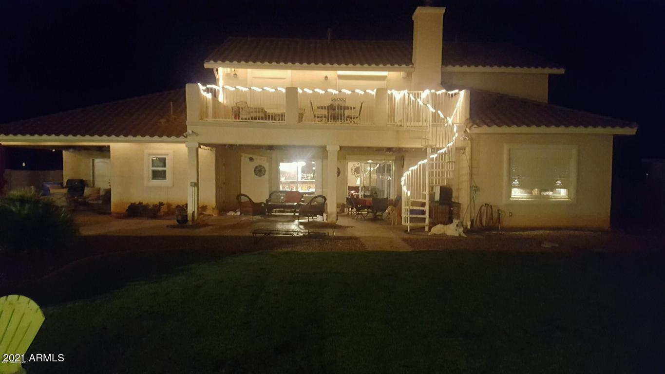 CANYON DE FLORES PHASE 2E - Residential Lease