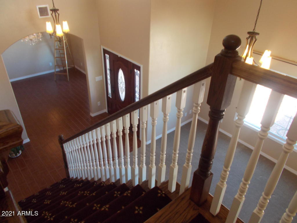 CANYON DE FLORES PHASE 2E - Residential Lease