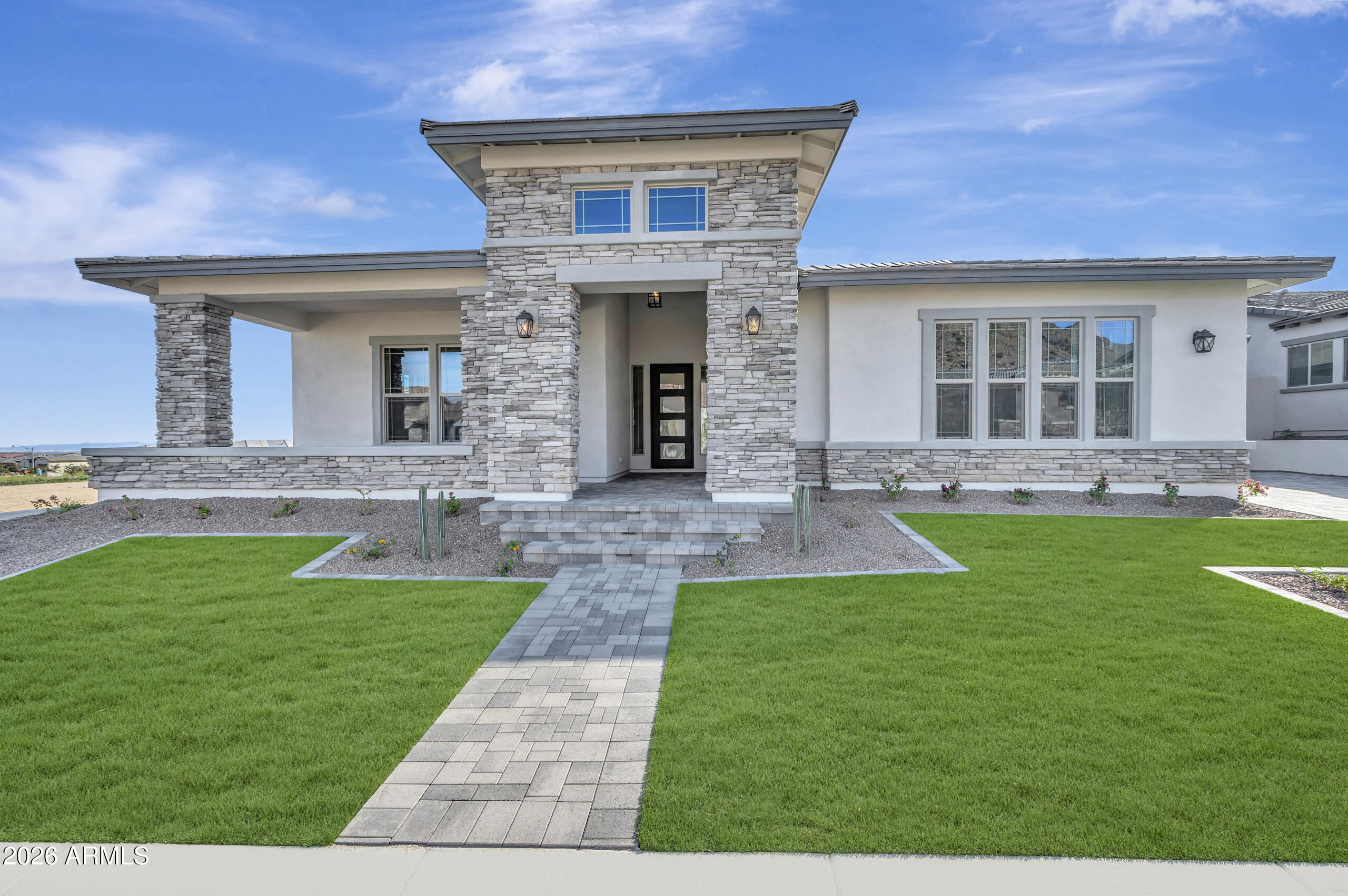 20813 W MONTEBELLO Avenue