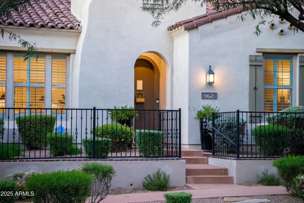 Photo of 9258 E Desert View, Scottsdale, AZ 85255 (MLS # 6960945)