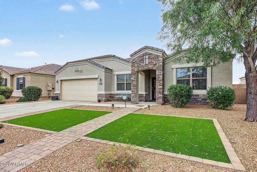 Photo of 30213 W Fairmount Avenue, Buckeye, AZ 85396 (MLS # 7093367)