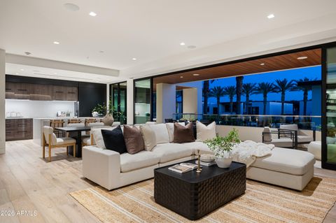 6587 N Palmeraie Boulevard 2002 Paradise Valley AZ 85253
