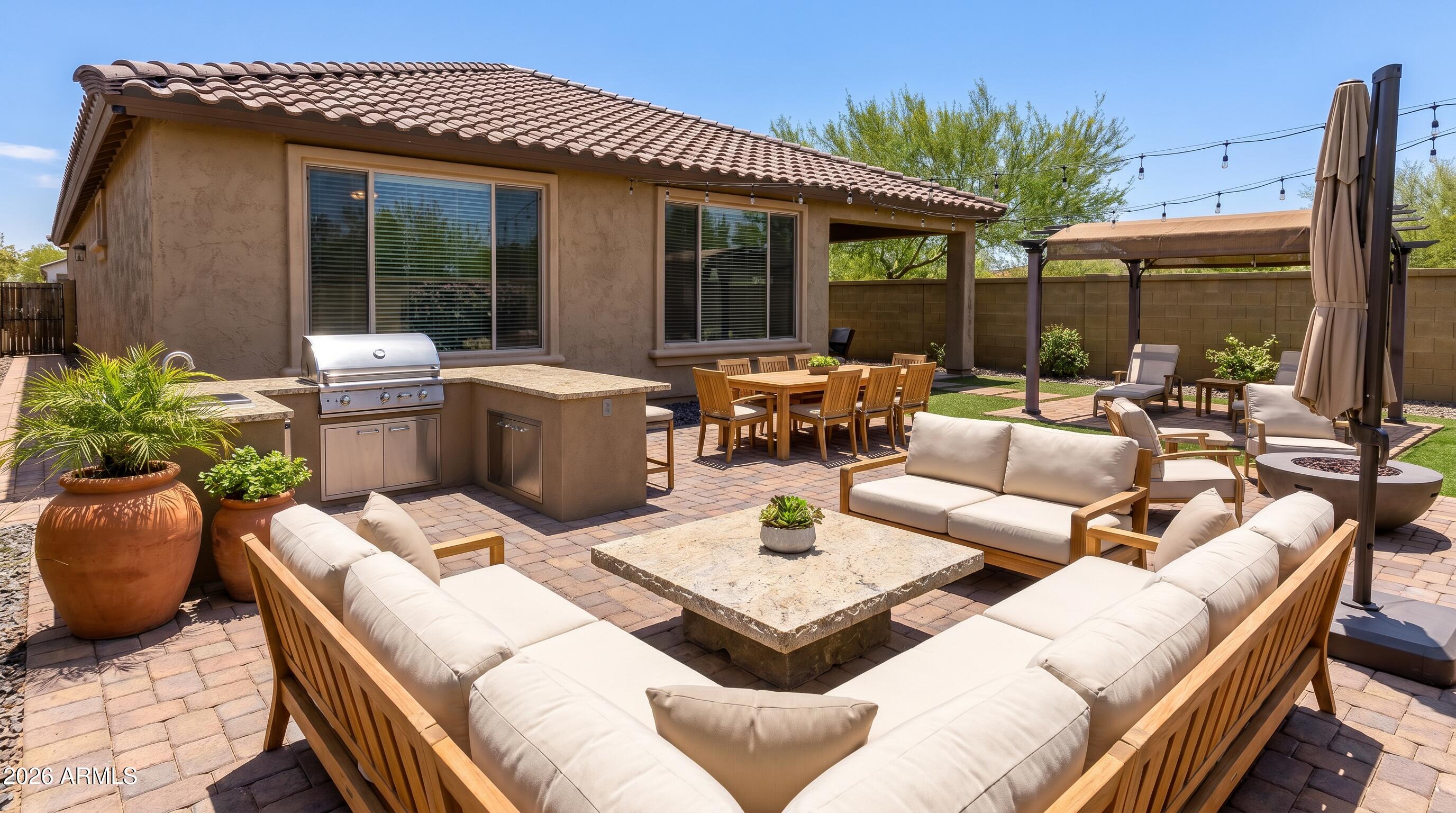 6516 W MADRE DEL ORO Drive