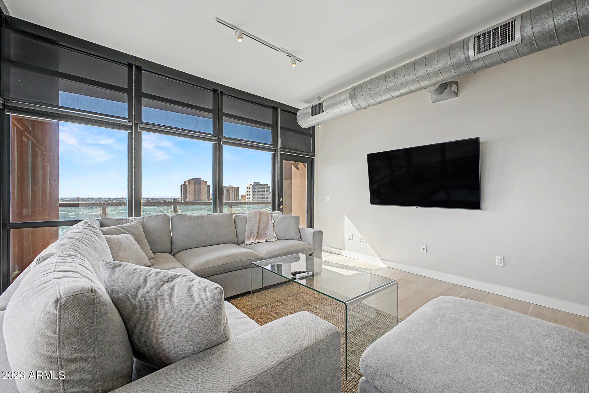310 S 4TH Street 1401