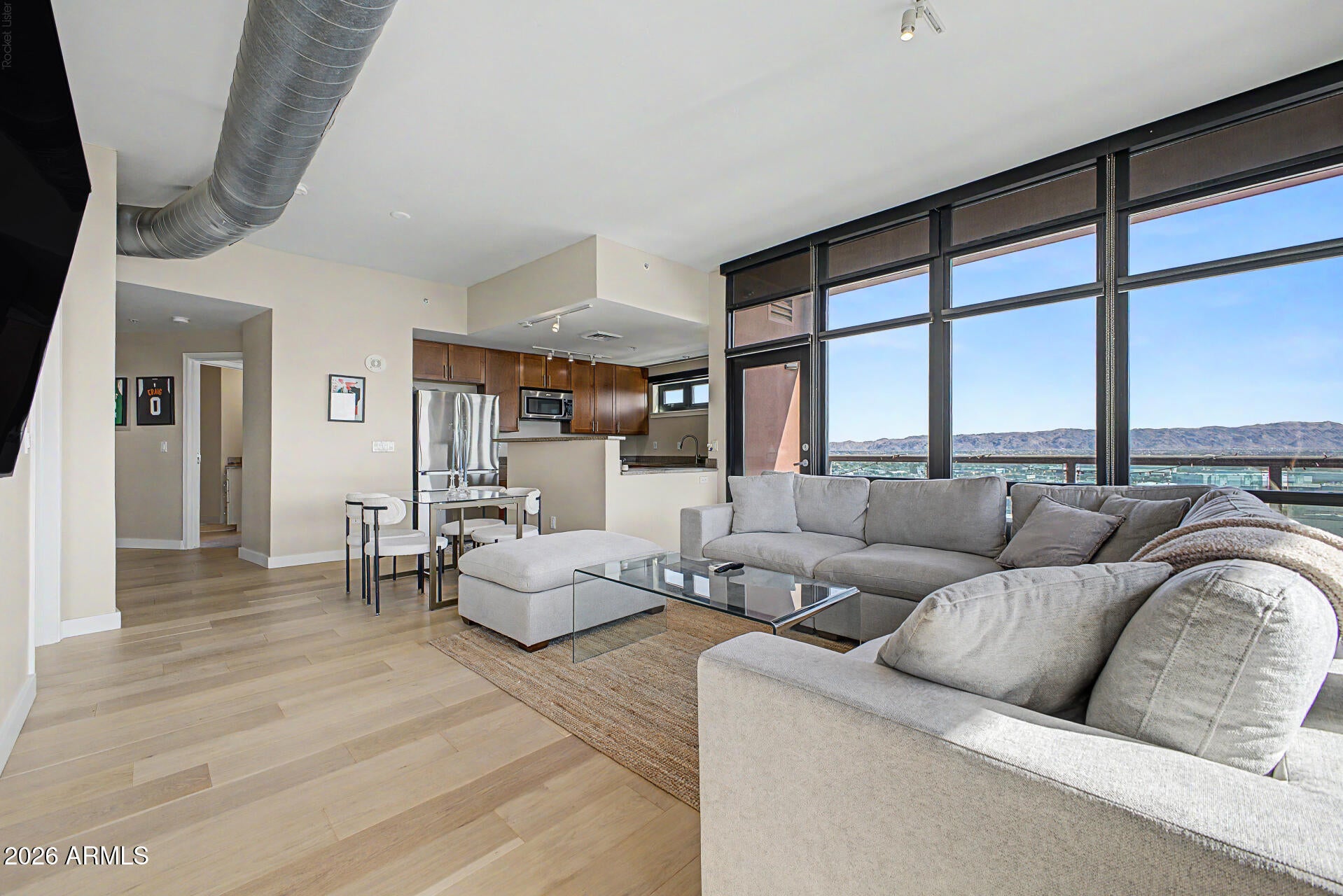 310 S 4TH Street 1401