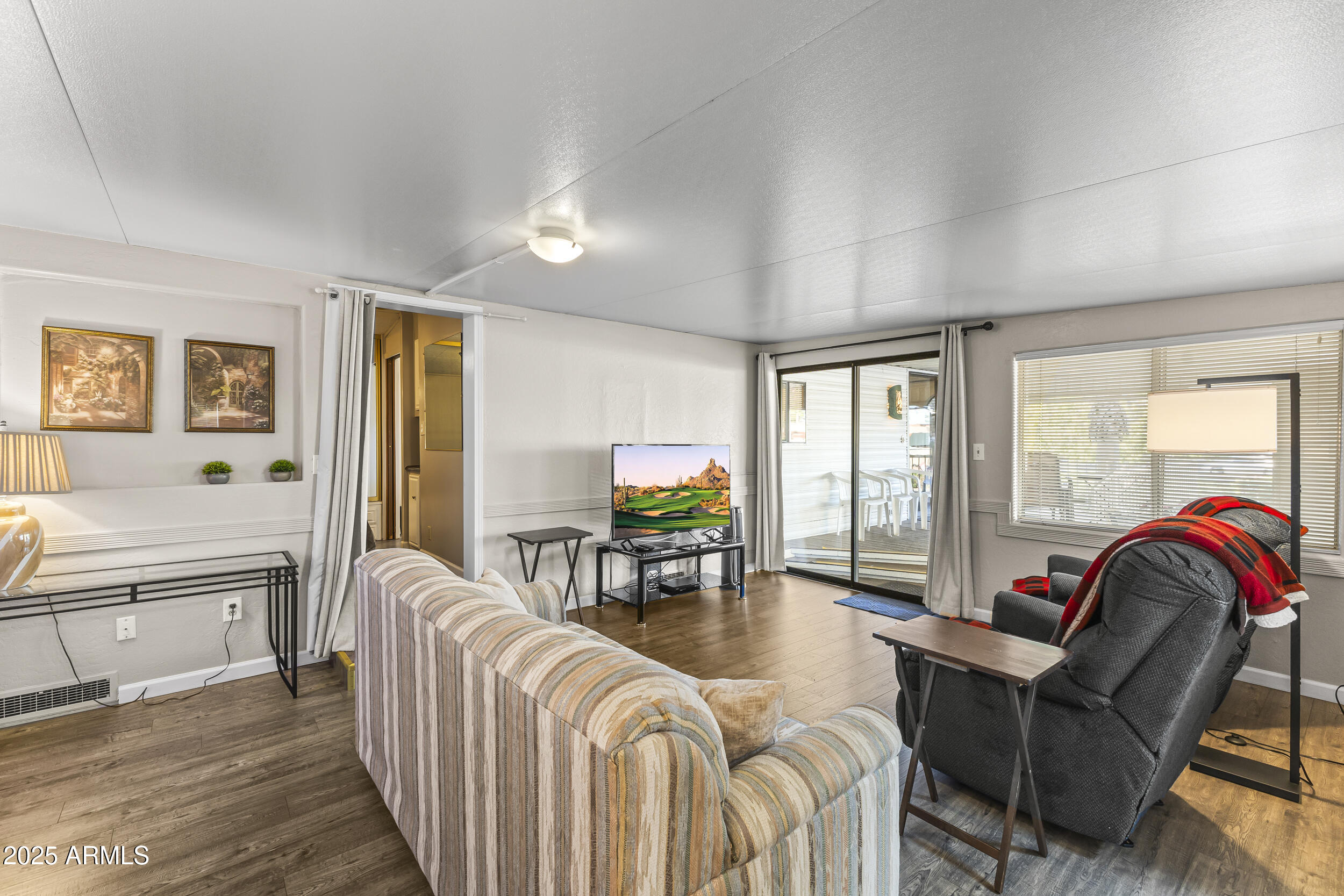 111 S GREENFIELD Road 470