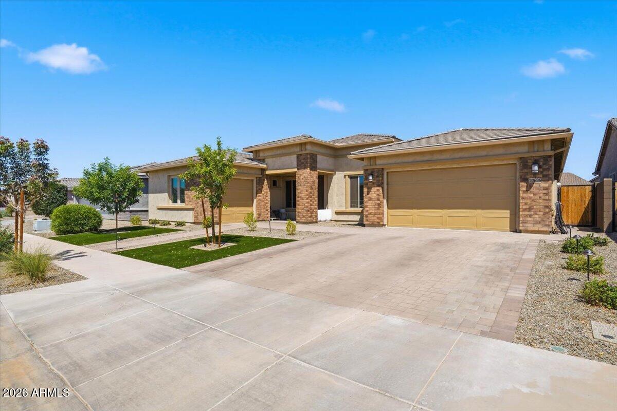 HARVEST QUEEN CREEK PARCEL 2-6 - Residential