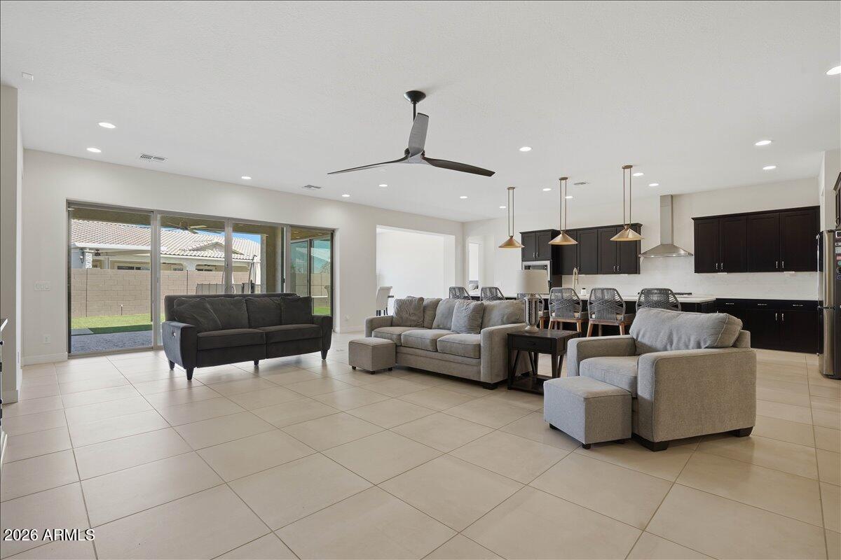 HARVEST QUEEN CREEK PARCEL 2-6 - Residential