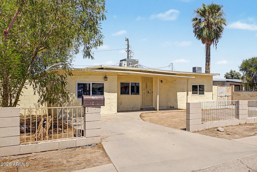 Photo of 3130 W Almeria Road, Phoenix, AZ 85009 (MLS # 7072296)