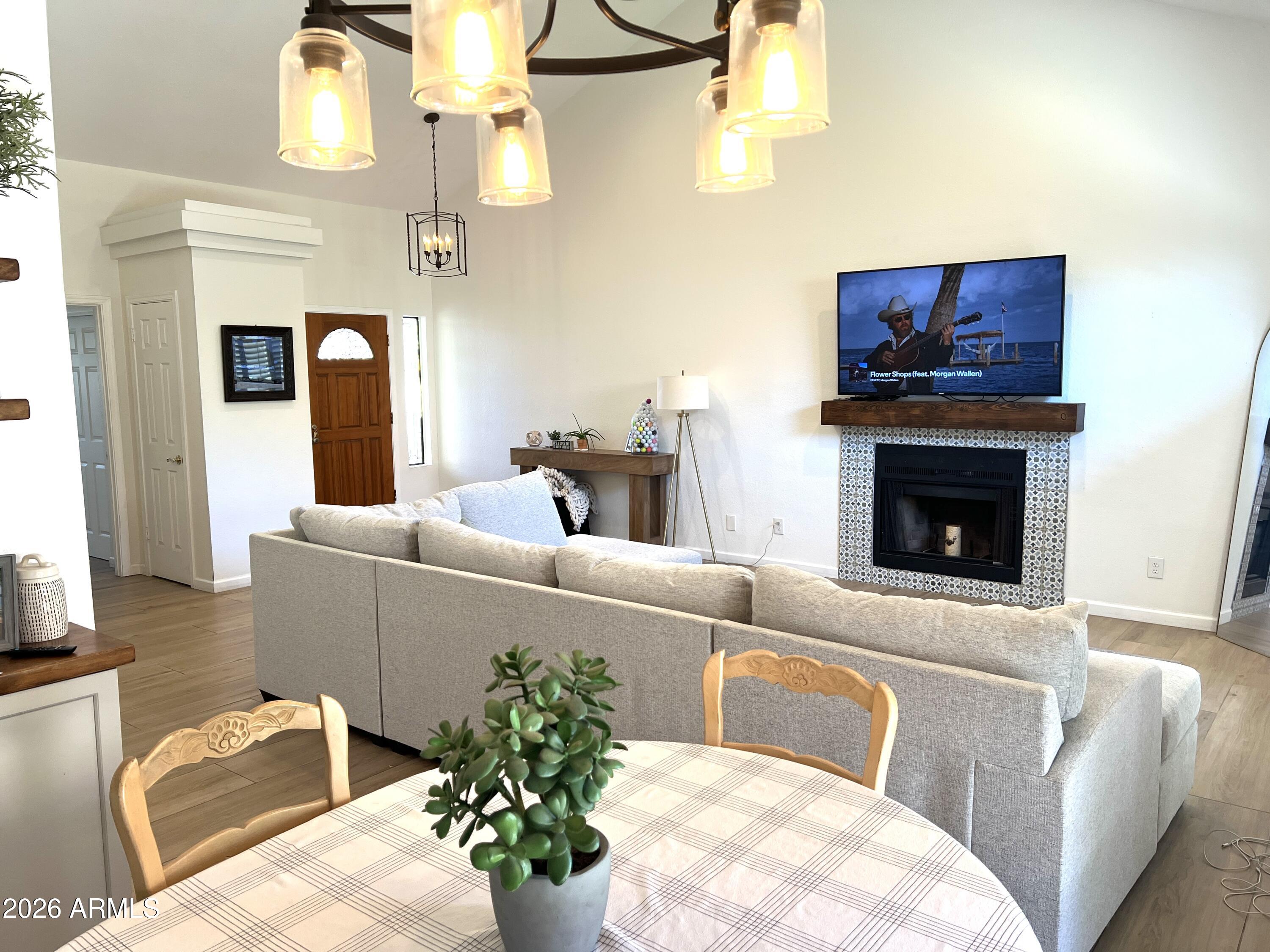 CASAS DIA FESTIVO - Residential