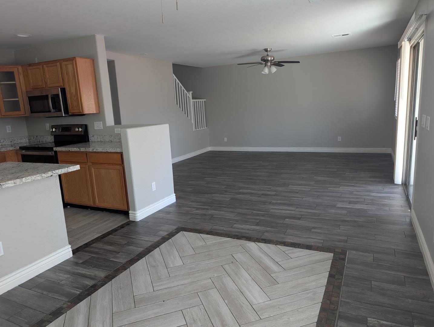 23949 W Hadley Street