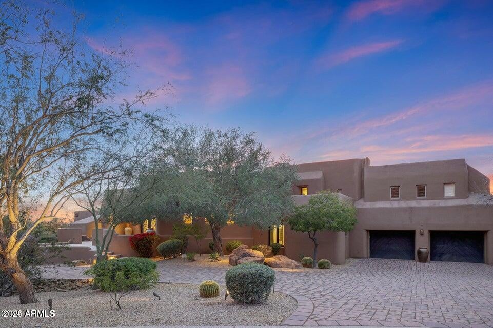 10638 E YEARLING Drive