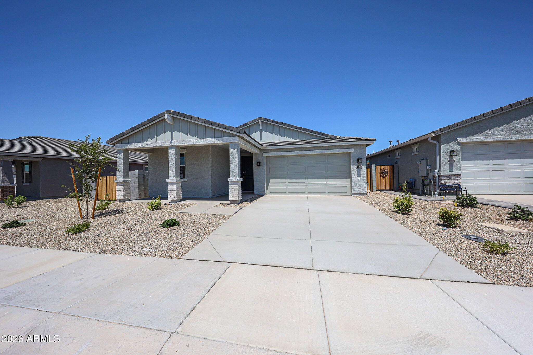 40060 W SPARKS Lane