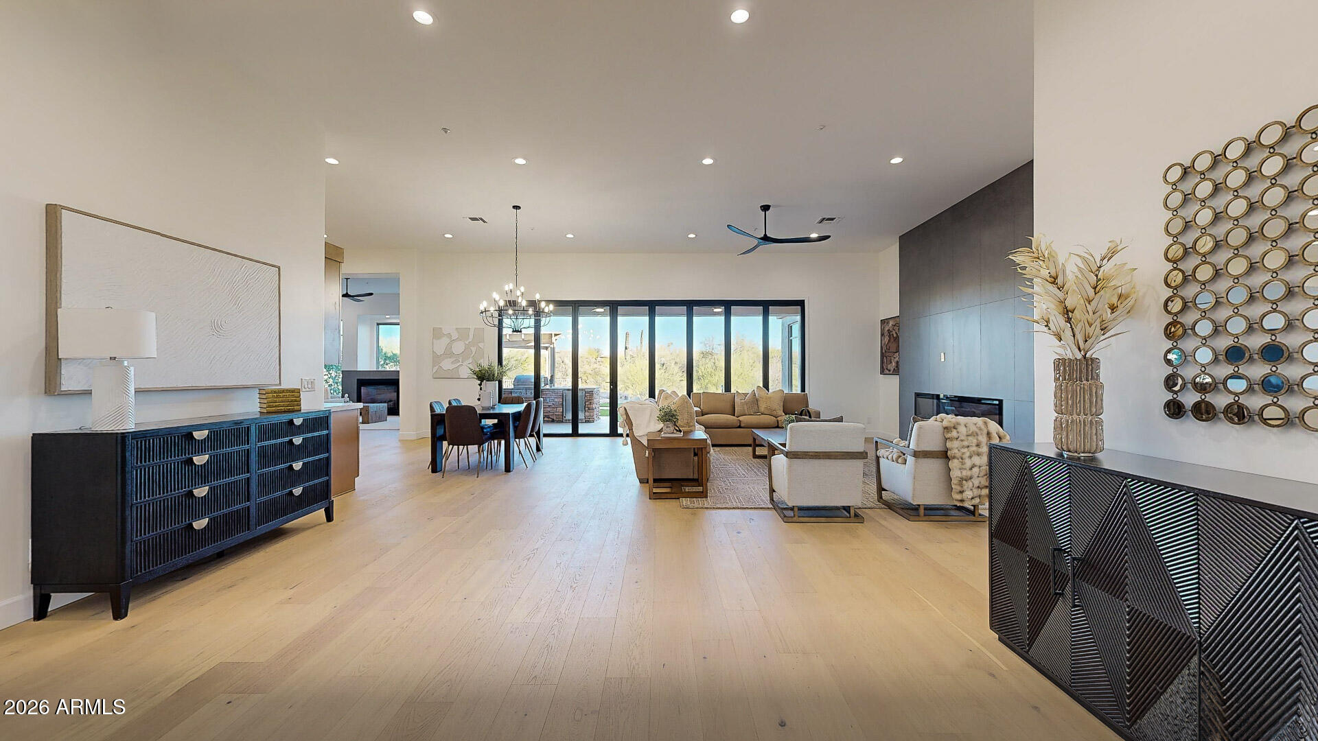 34617 N DESERT RIDGE Drive