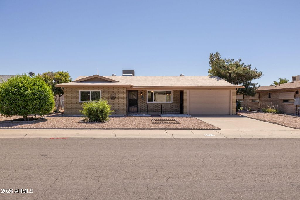 Photo of 1879 W 14th Avenue, Apache Junction, AZ 85120 (MLS # 7002437)