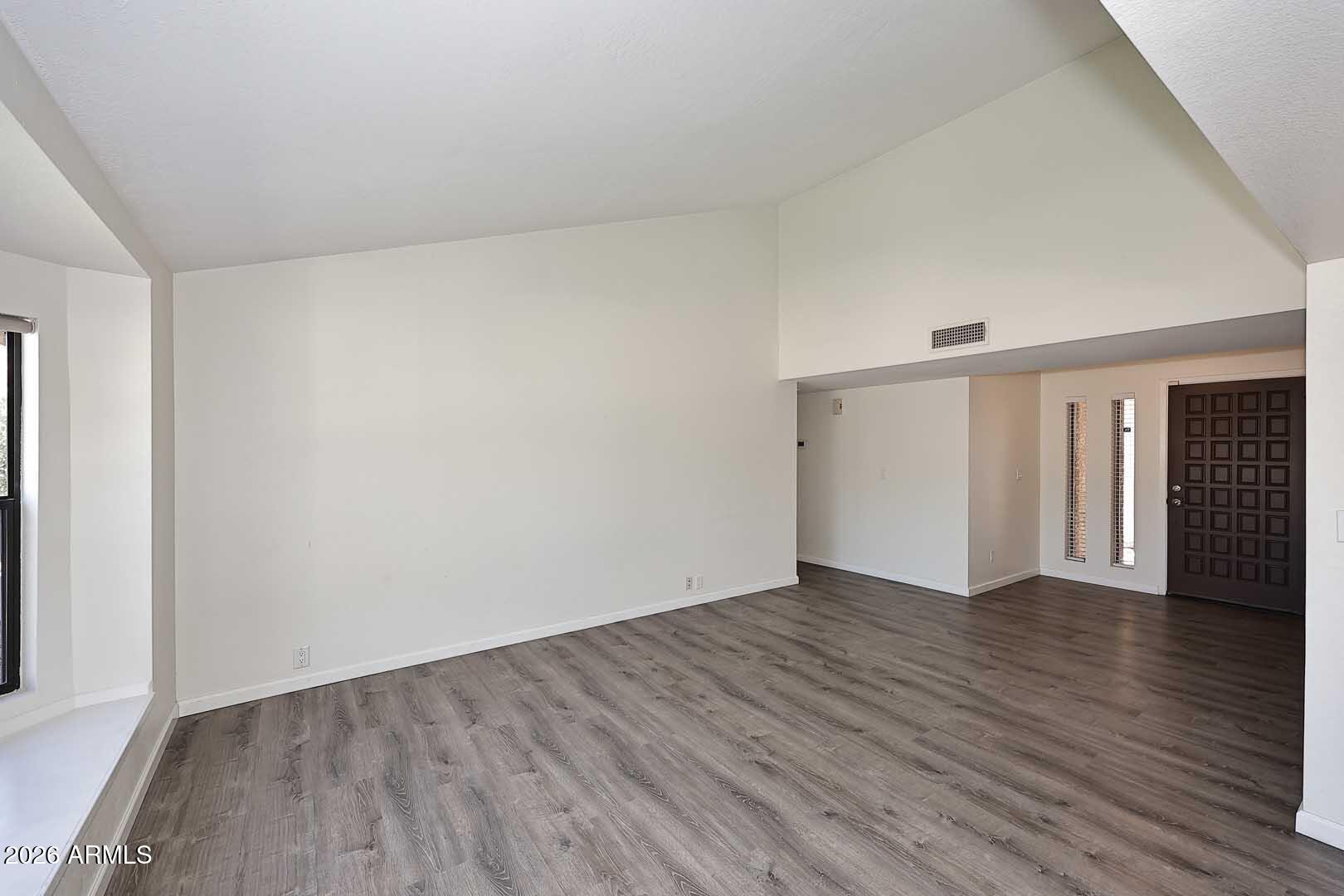 6620 E SANDRA Terrace