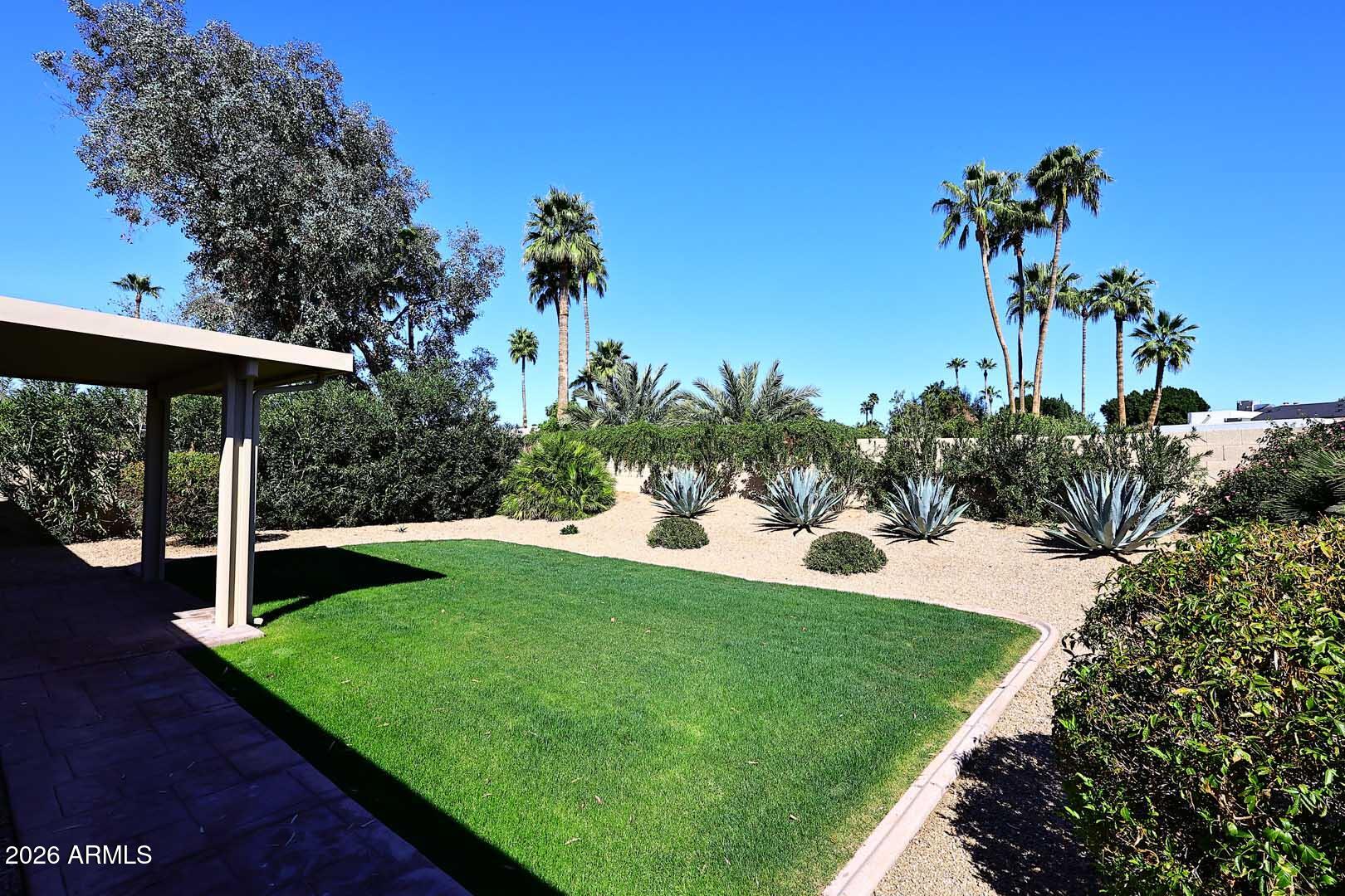 6620 E SANDRA Terrace