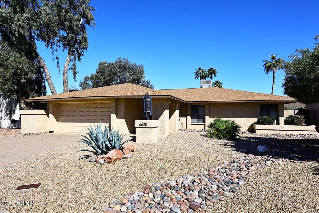 Photo of 6620 E Sandra Terrace, Scottsdale, AZ 85254 (MLS # 6999352)