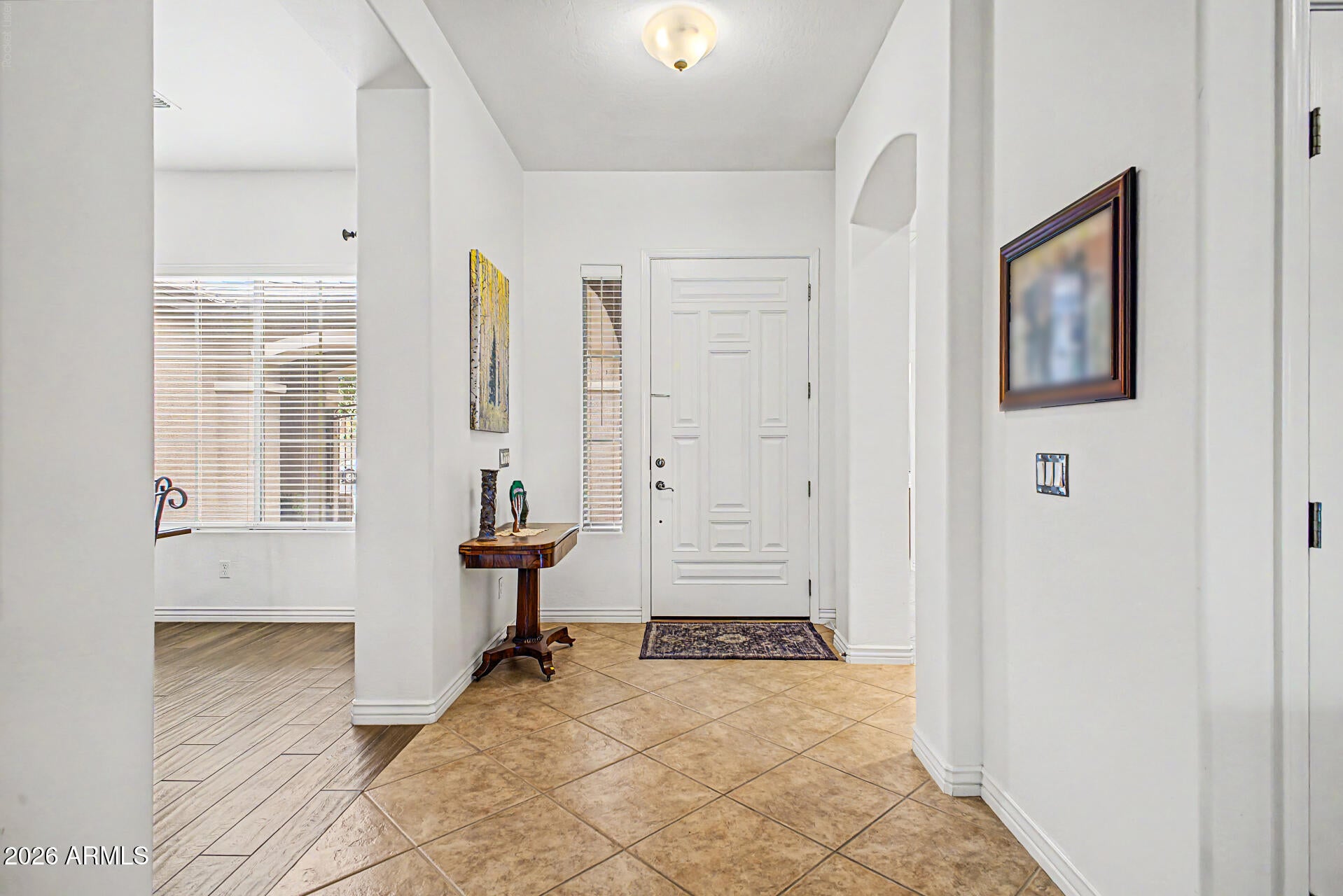 19006 E ARROWHEAD Trail
