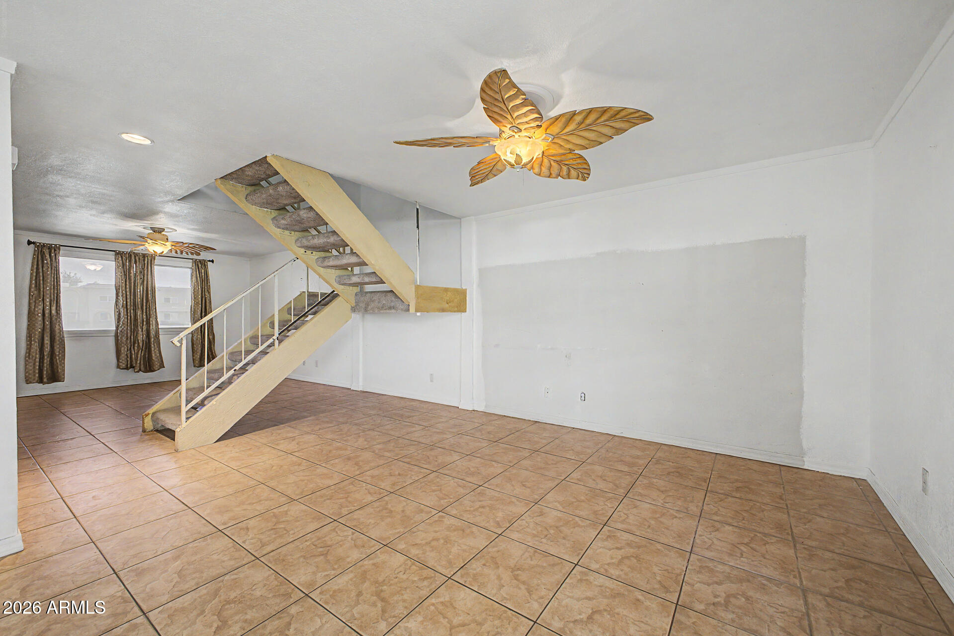 255 N Standage -- 91