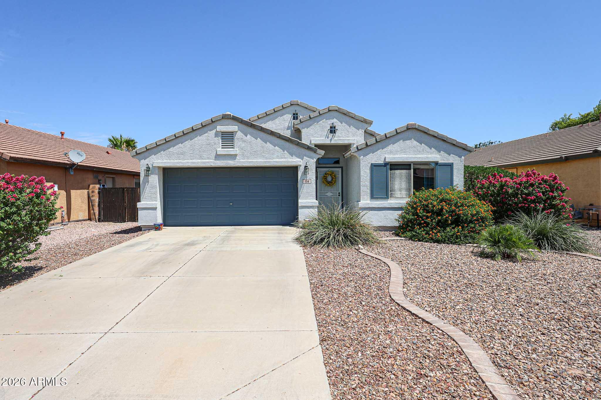 136 W DEXTER Way