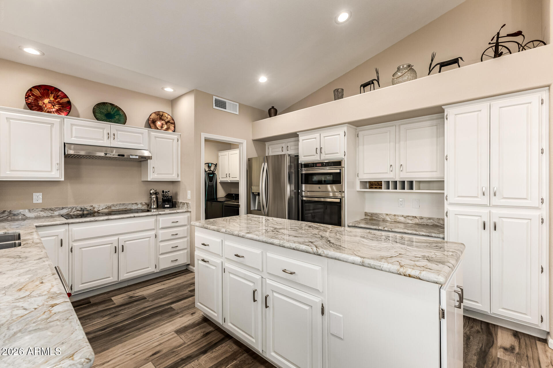 10234 E CEDAR WAXWING Drive