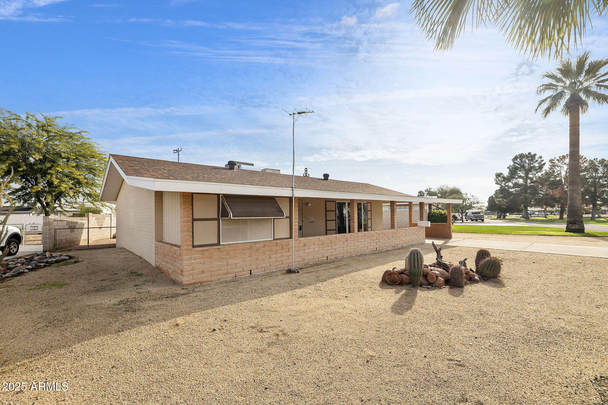 11825 N 114th Avenue