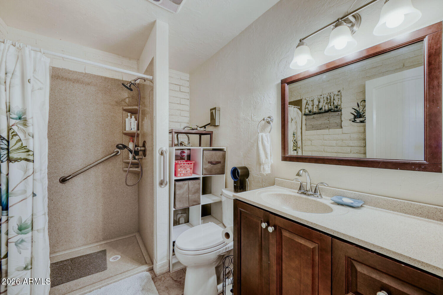 Section: 11 Township: 1N Range: 7E - Residential