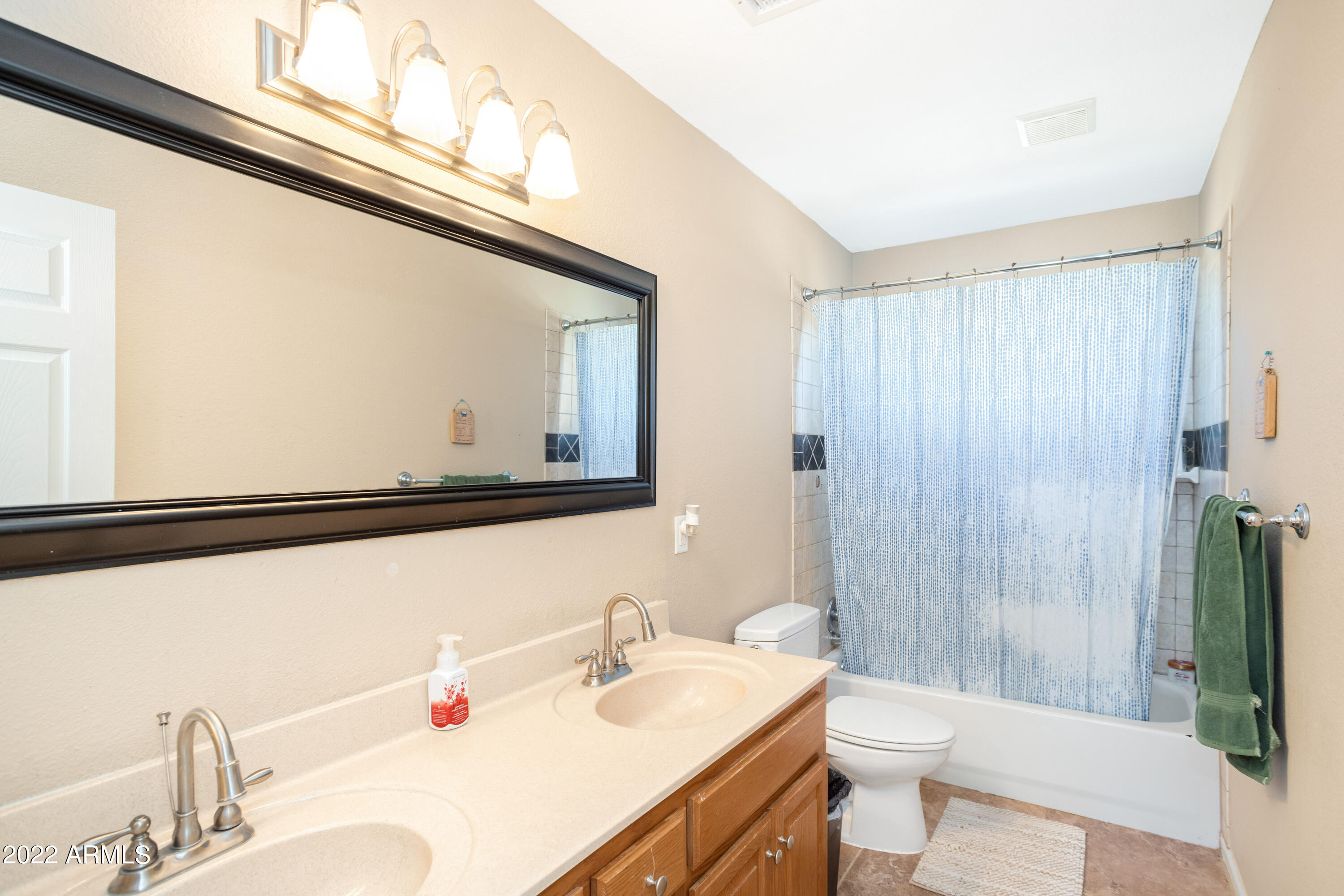 MESA VERDE HEIGHTS - Residential