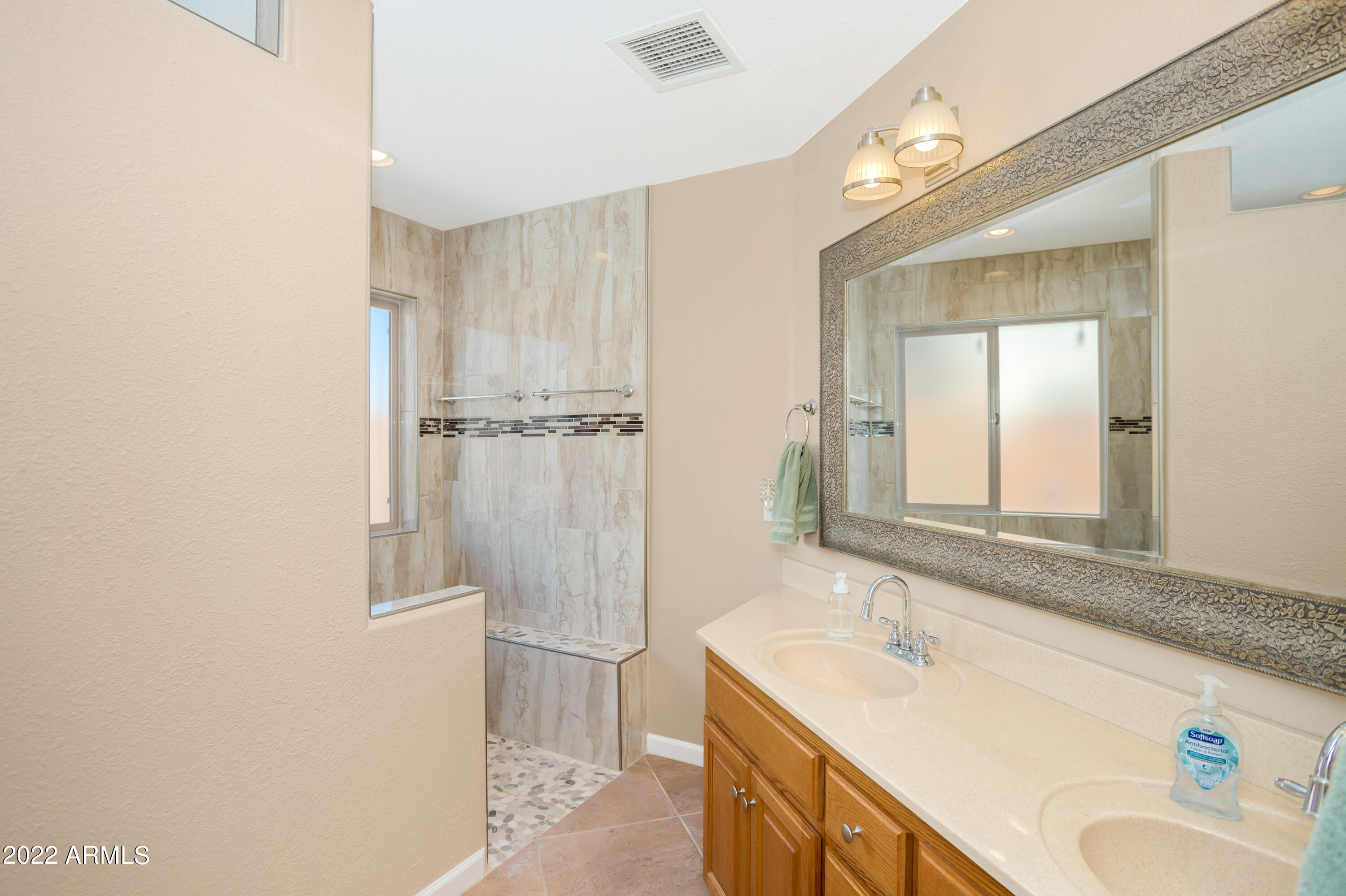 MESA VERDE HEIGHTS - Residential