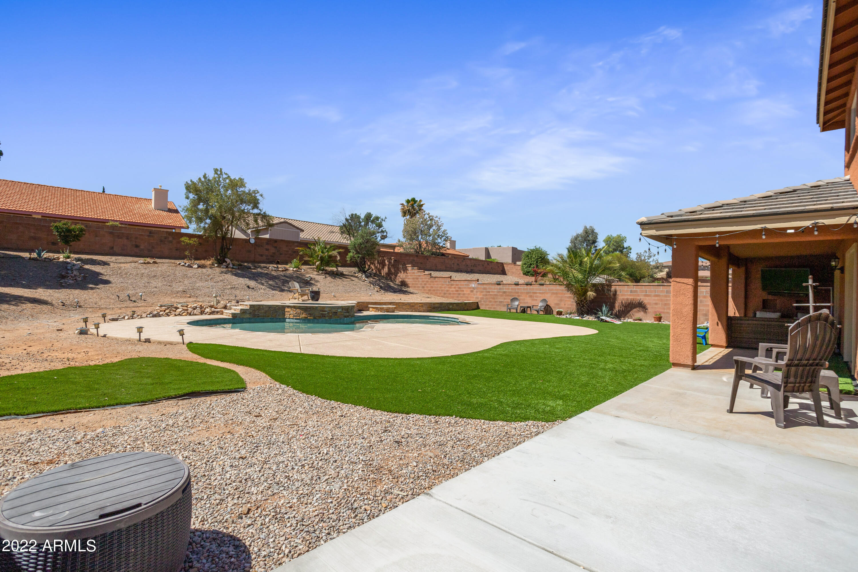 MESA VERDE HEIGHTS - Residential