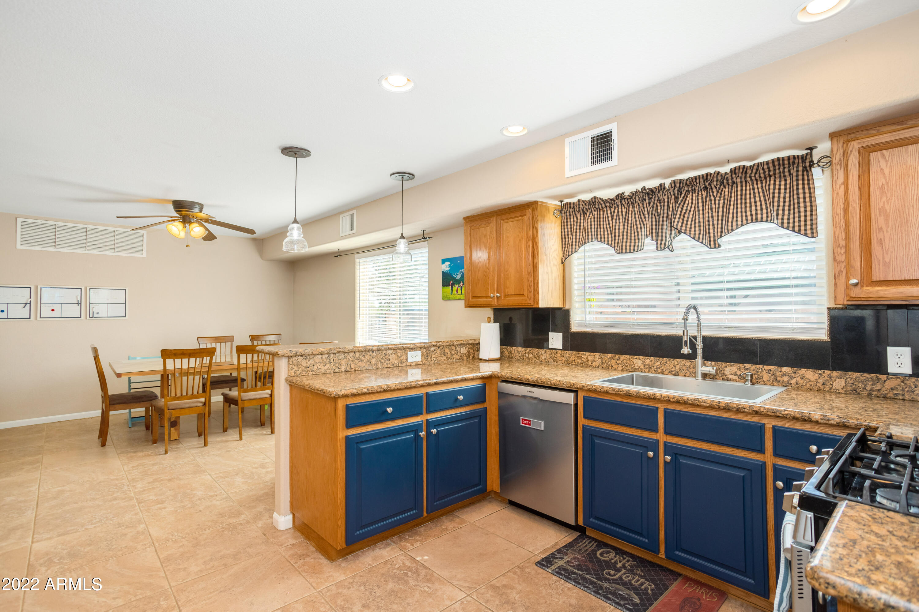 MESA VERDE HEIGHTS - Residential