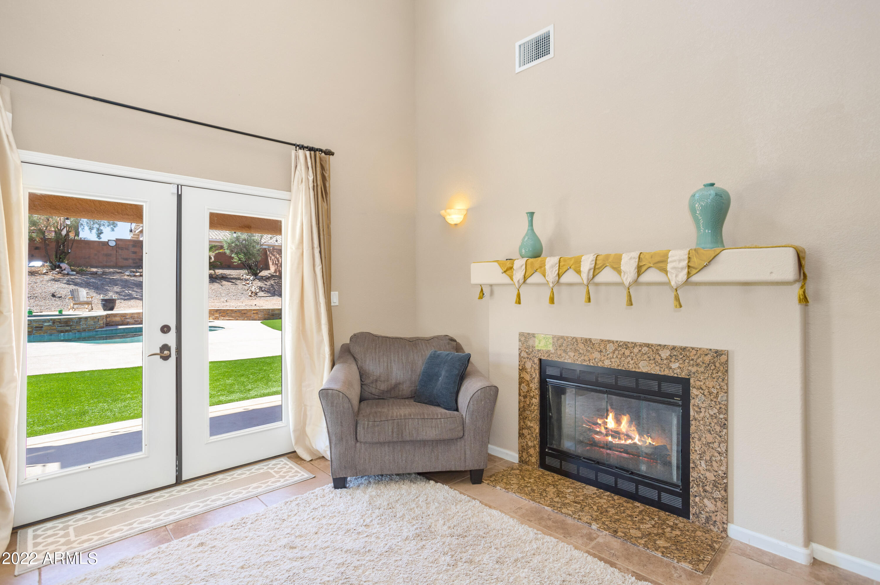 MESA VERDE HEIGHTS - Residential