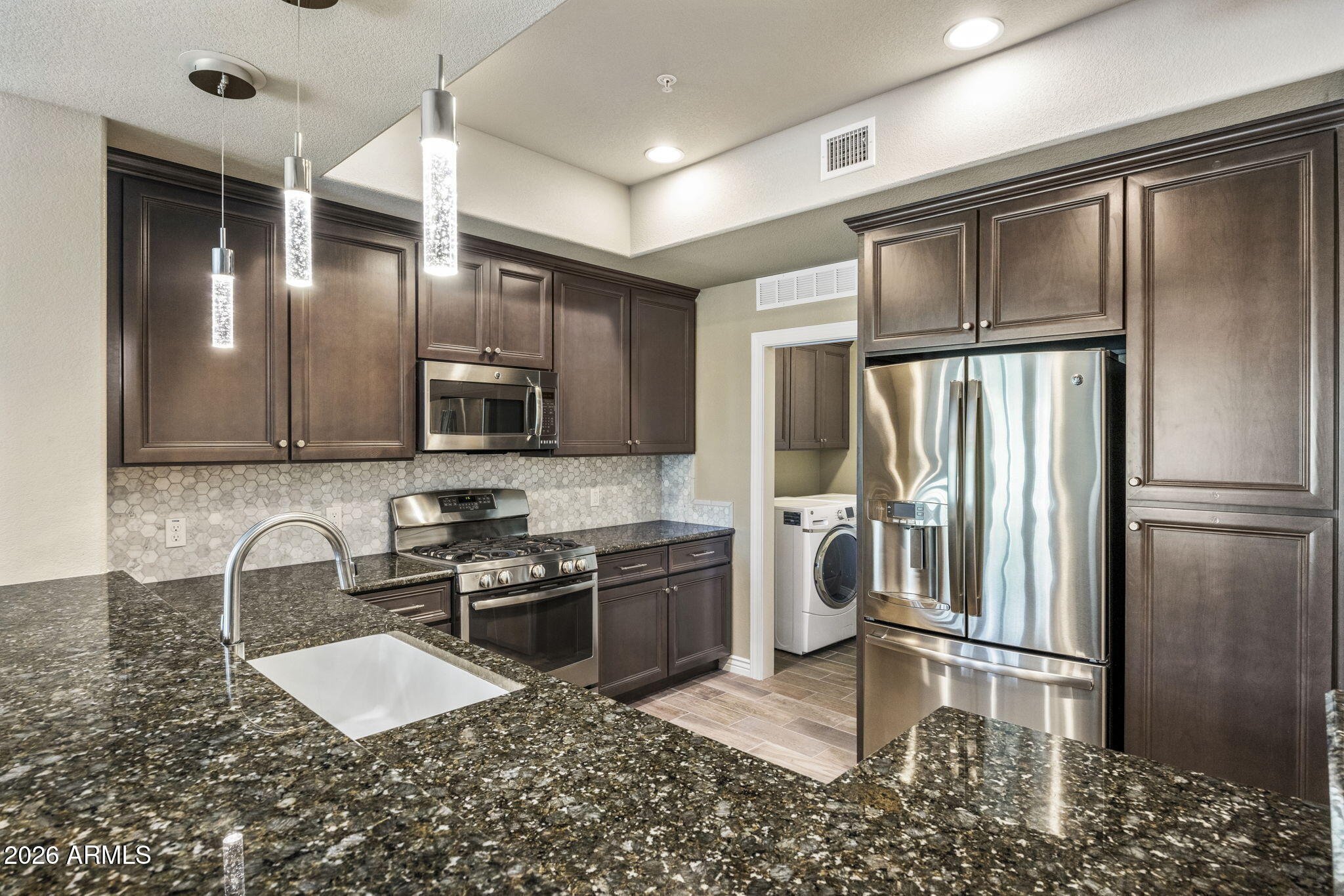 7601 E INDIAN BEND Road 2055
