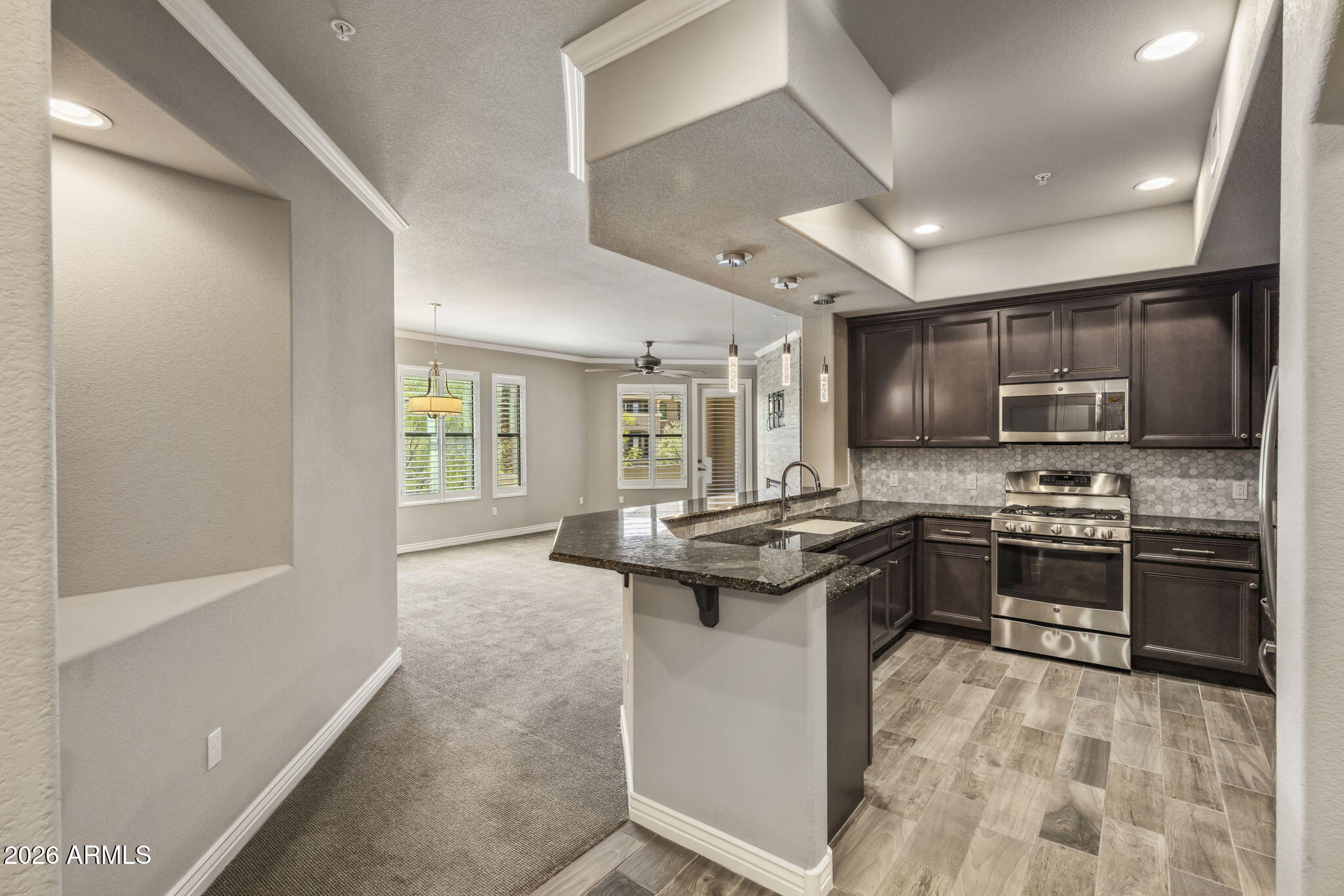 7601 E INDIAN BEND Road 2055