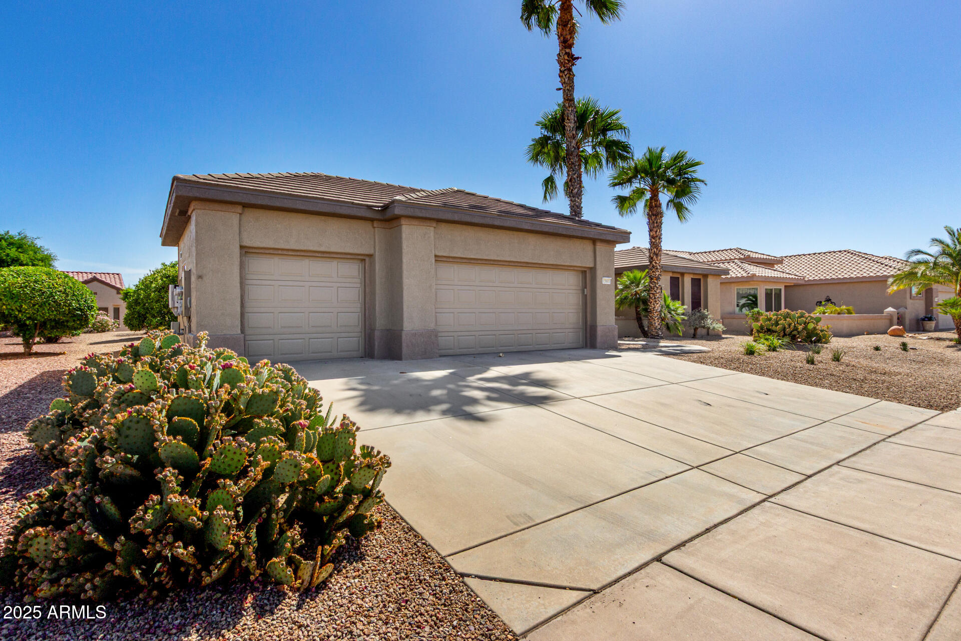 15801 W GOLDENROD Drive