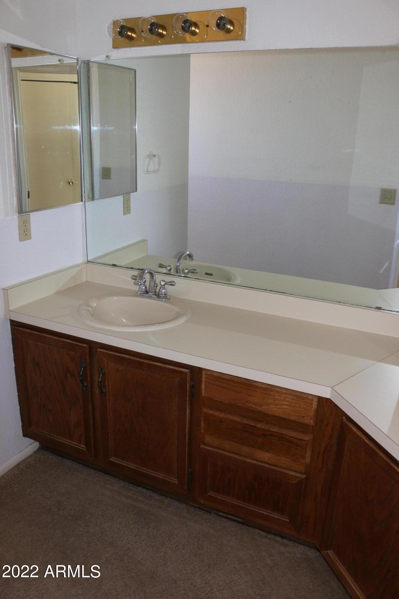 EAGLE RIDGE AMD - Residential Lease