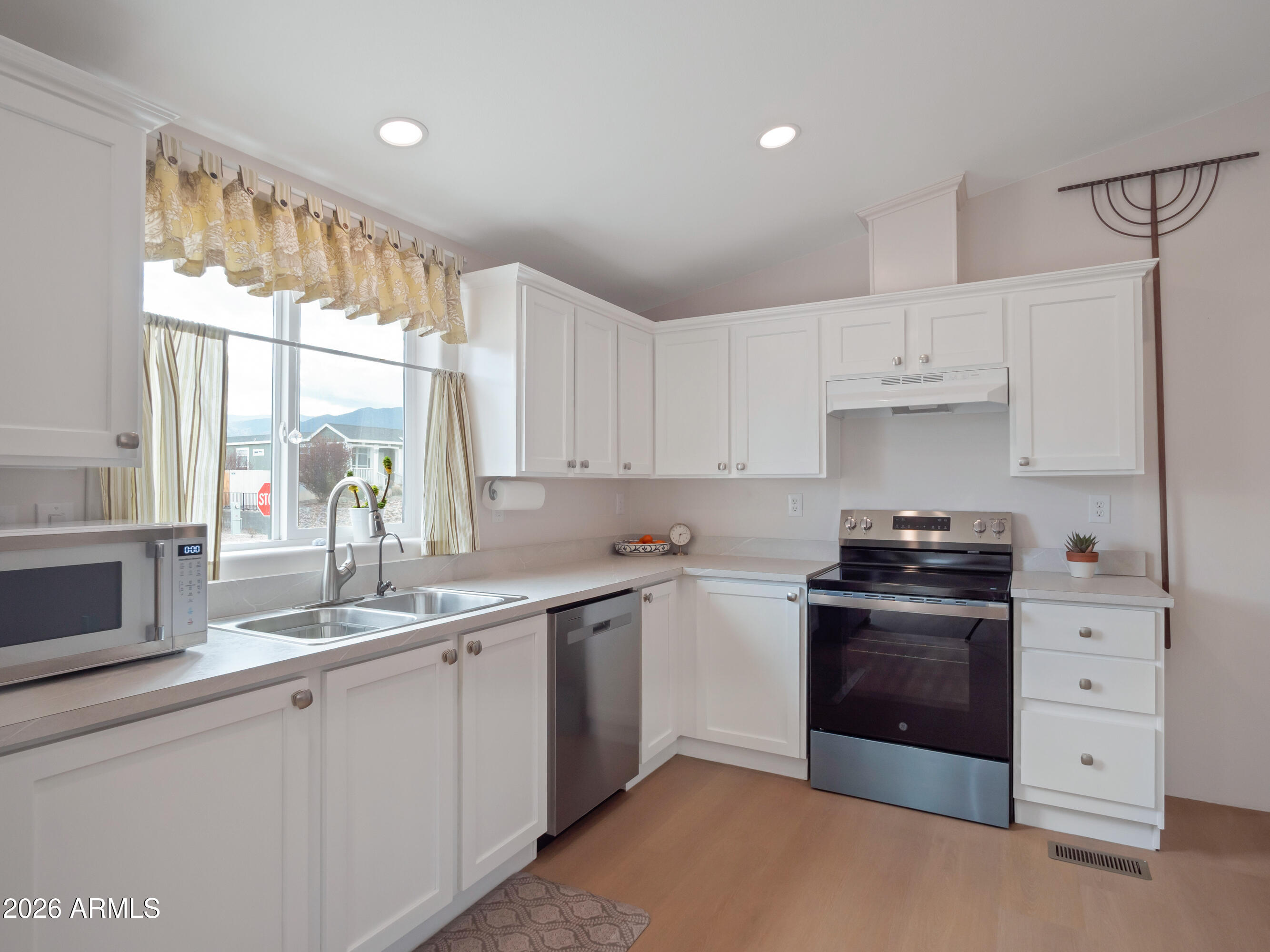 MESQUITE SPRINGS PHASE 1 AMD - Residential